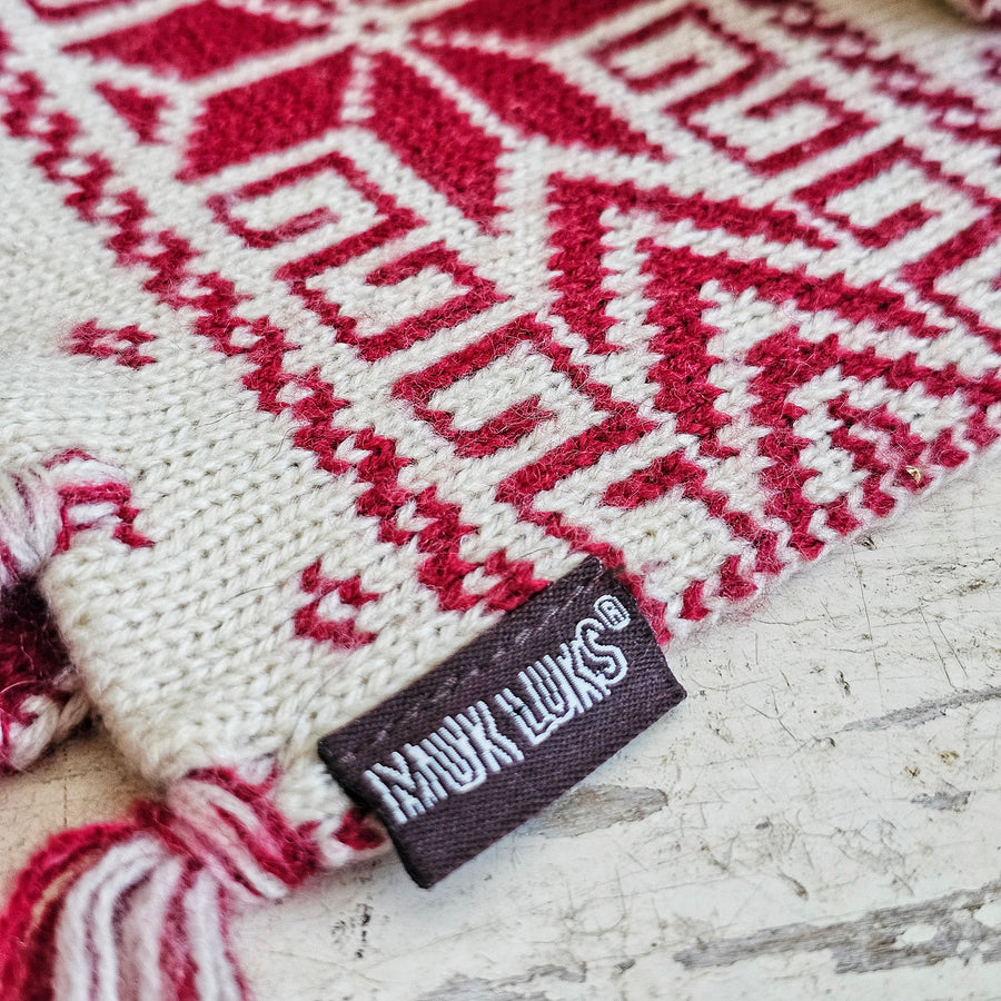 Vintage Style Knit Muk Luck Scarf - Red and Cream