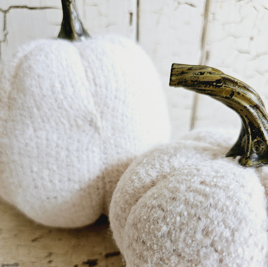 2 piece White Knit Pumpkin Set