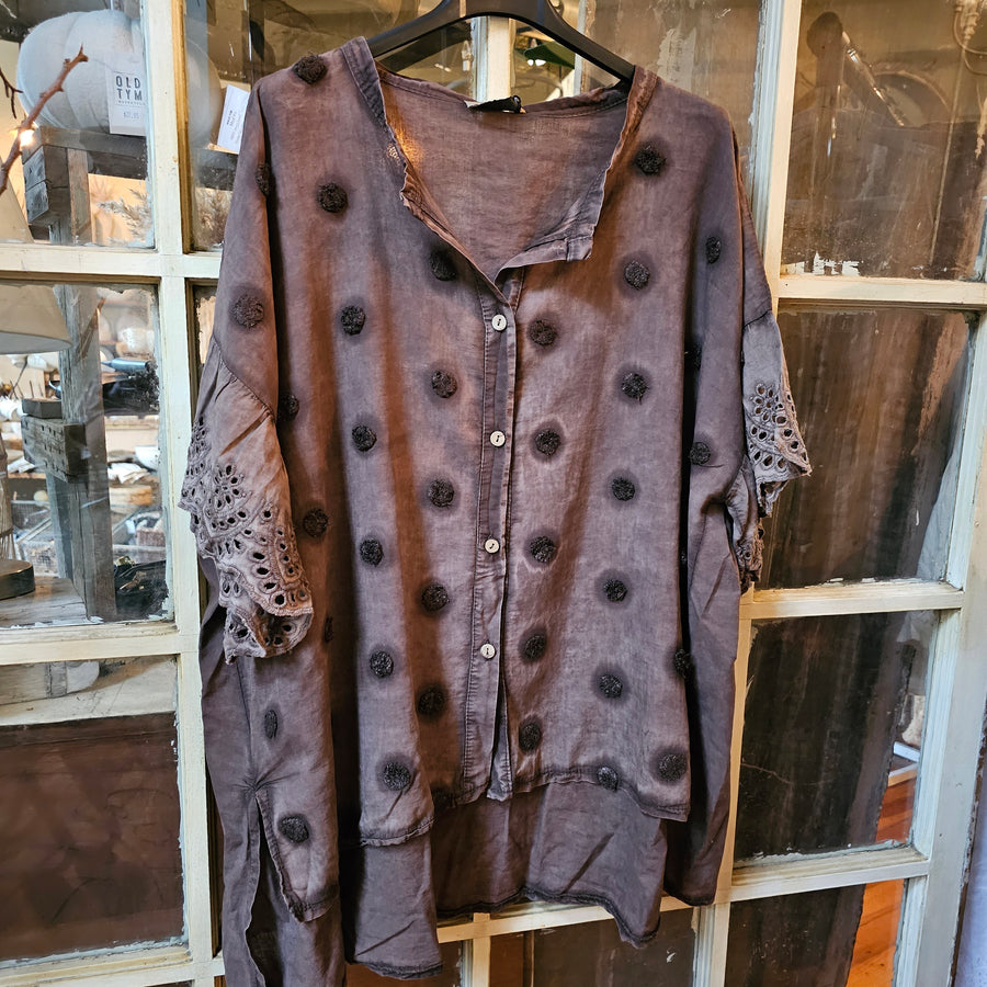 Washed Cotton Eyelet Sleeve Blouse- Cocoa
