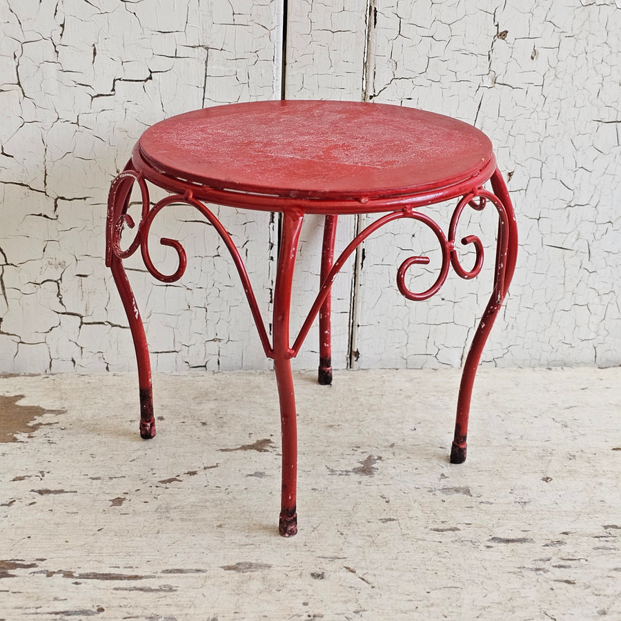 Chippy Coated Metal Plant Stand