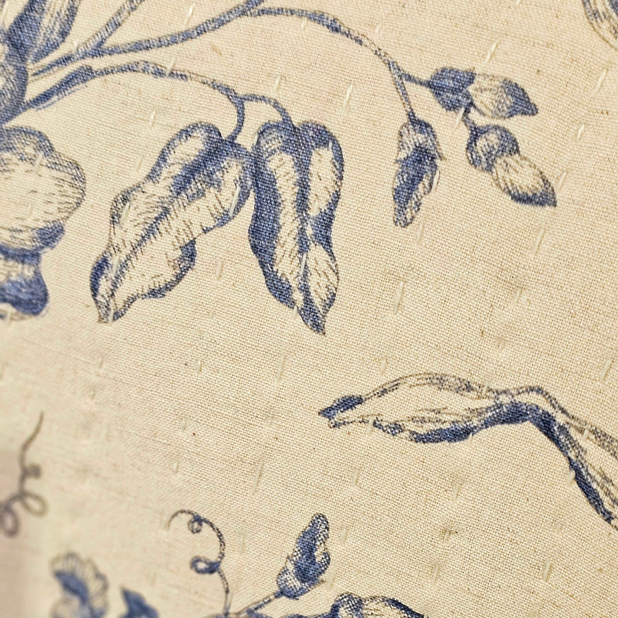 Cotton and Linen Ballon Style Chair