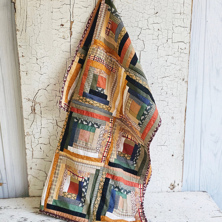 Small Log Cabin Quilt /Wall Hanging