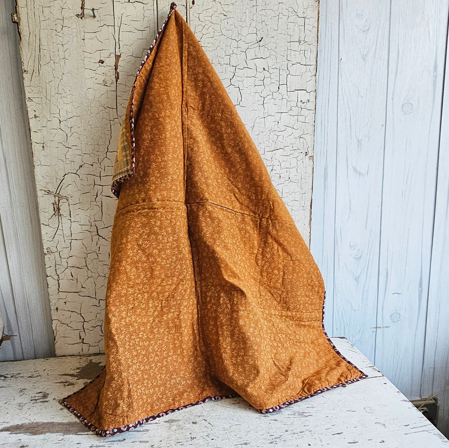 Small Log Cabin Quilt /Wall Hanging