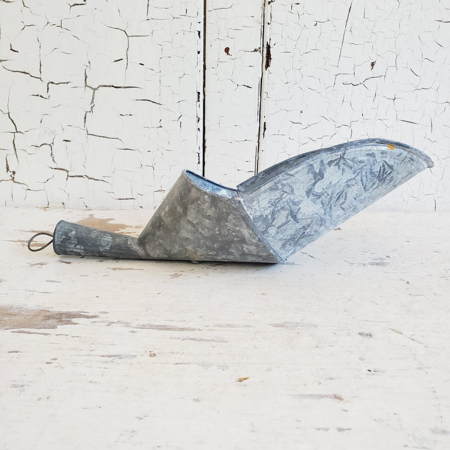 Lg. Metal Galvanized  Grain Scoop