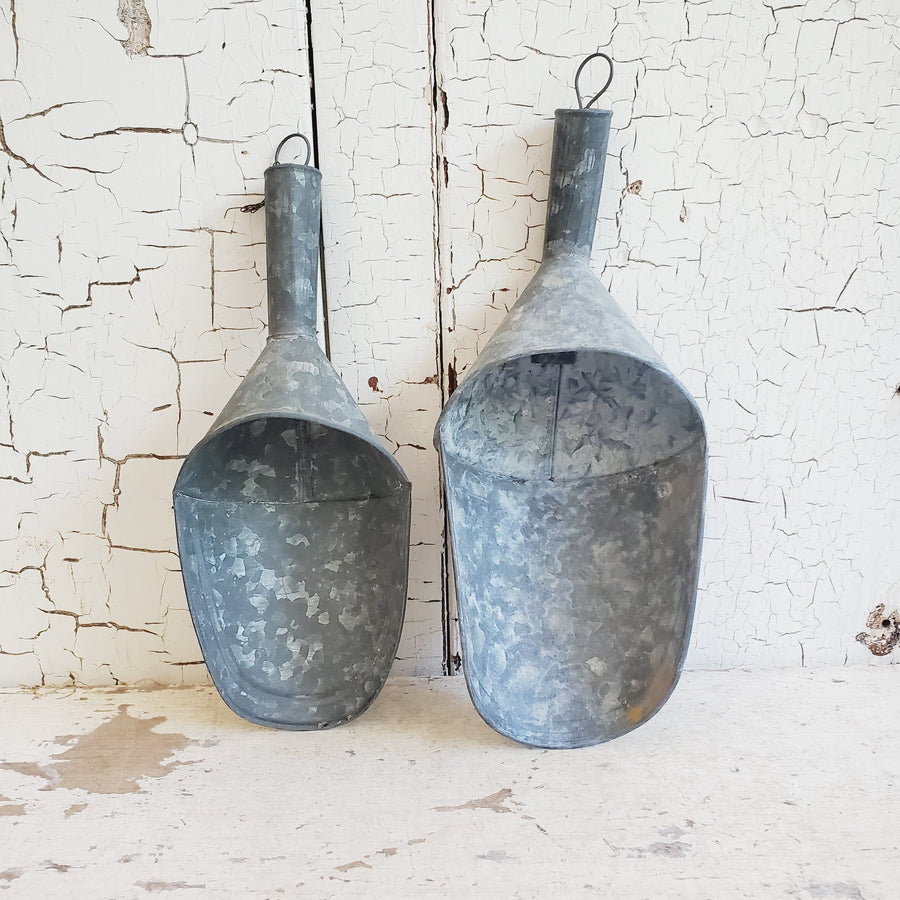 Sm.Metal Galvanized  Grain Scoop
