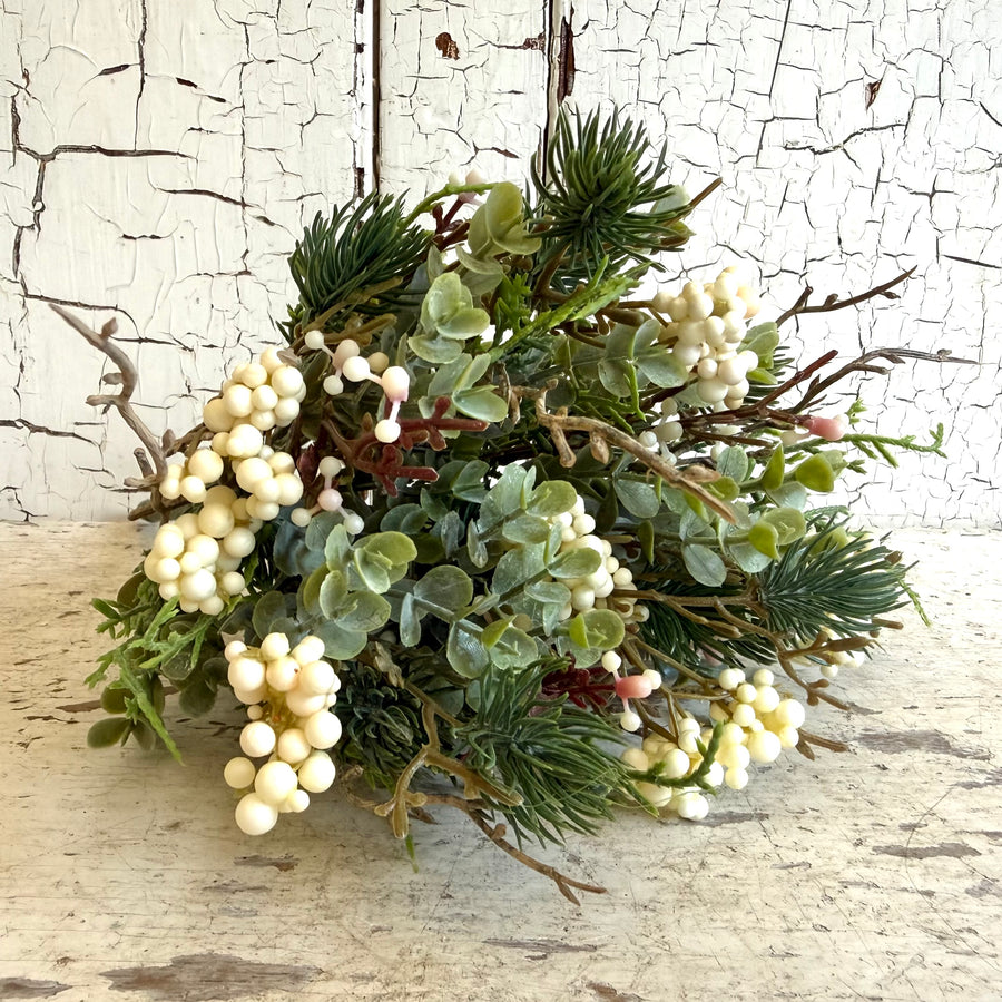 Briar Berry Fir Pick