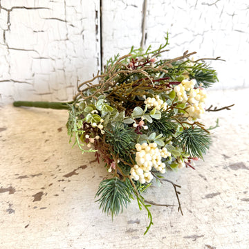 Briar Berry Fir Pick