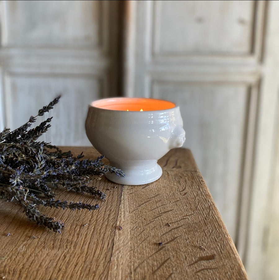 Lion Head Bowl Candle