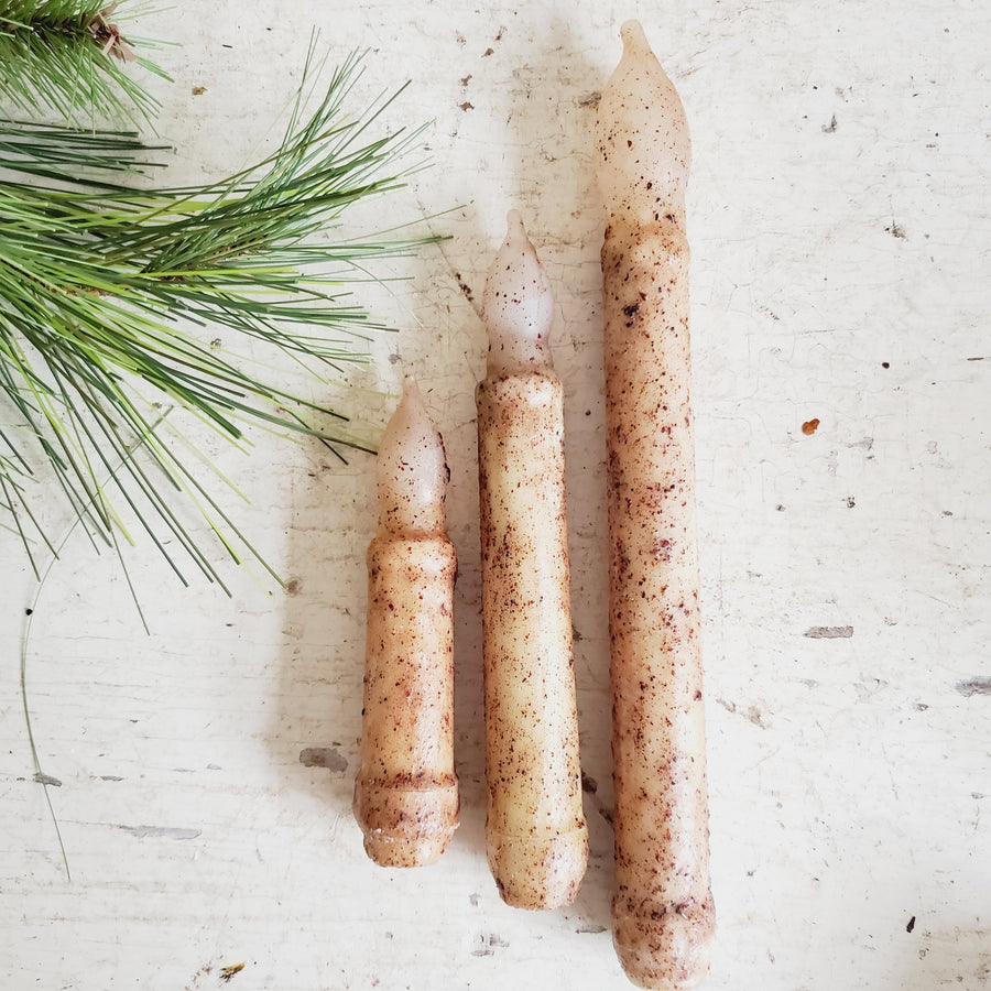 4.5 Inch Tall Battery Operated Farmhouse Ivory Taper