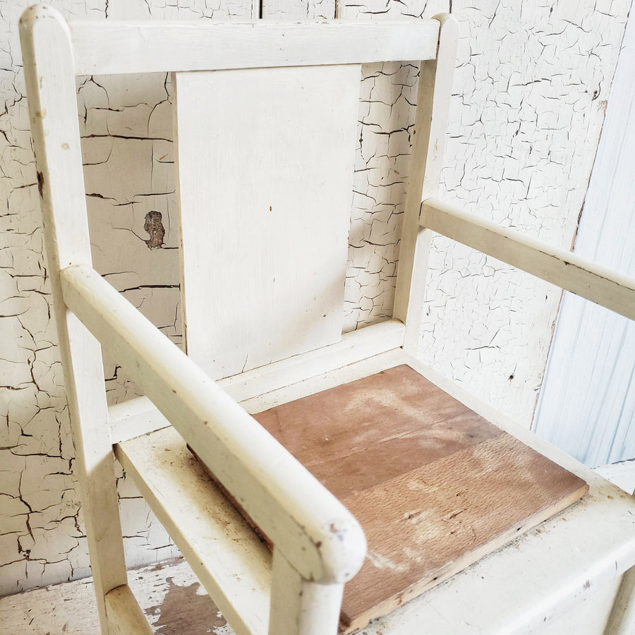 Vintage White Painted Childs Chair
