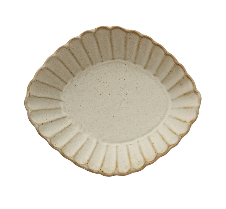 Scalloped Edge Stoneware Dish
